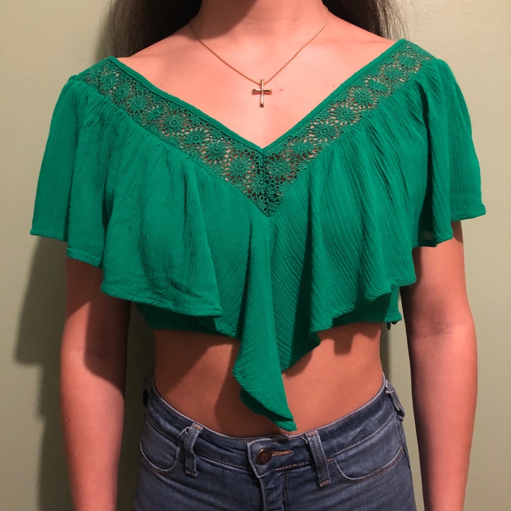 crop top